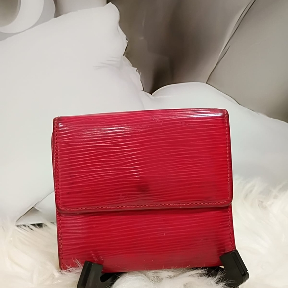 Louis Vuitton Red Epi Leather Wallet - Picture 6 of 7